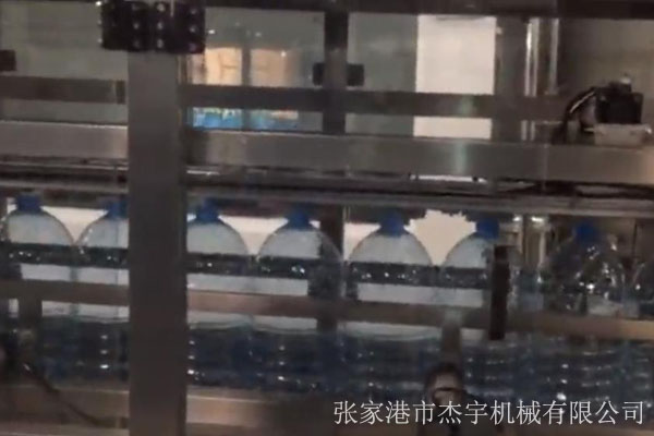 5L直線式灌裝機